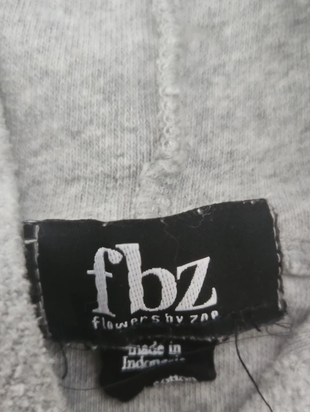 FBZ Flowers By Zoe Kids Gray Heart Cropped Hoodie - Brand Unknown